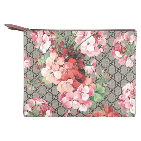 gucci floral bloom tote|Gucci Bloom toiletry pouch.